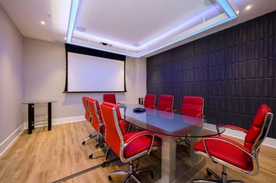 Chairs arranged with screen, Vault Board Room, Harborside Hotel