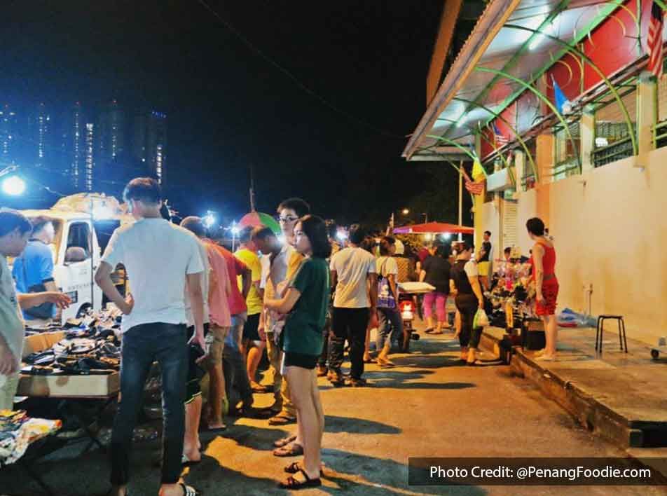 Stalls at Tanjung Bungah Night Market - Lexis Suites Penang