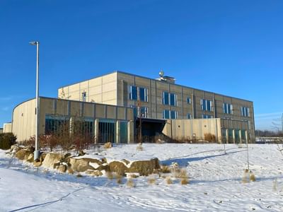 Exterior view of Avaneo Hotel Marktredwitz set against a snowy landscape and clear sky