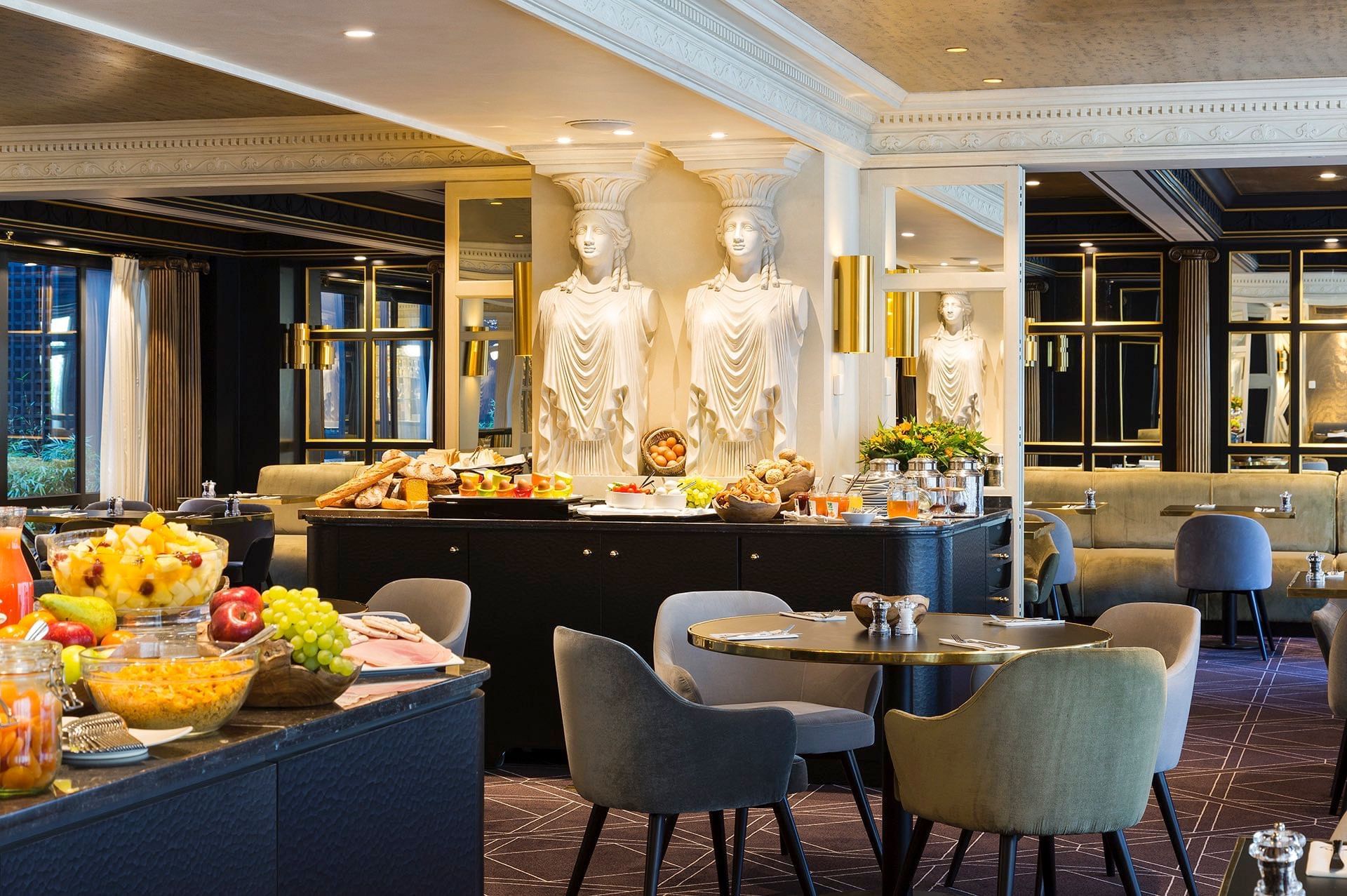 The Avenue ontbijtbuffet in Hotel Barsey by Warwick