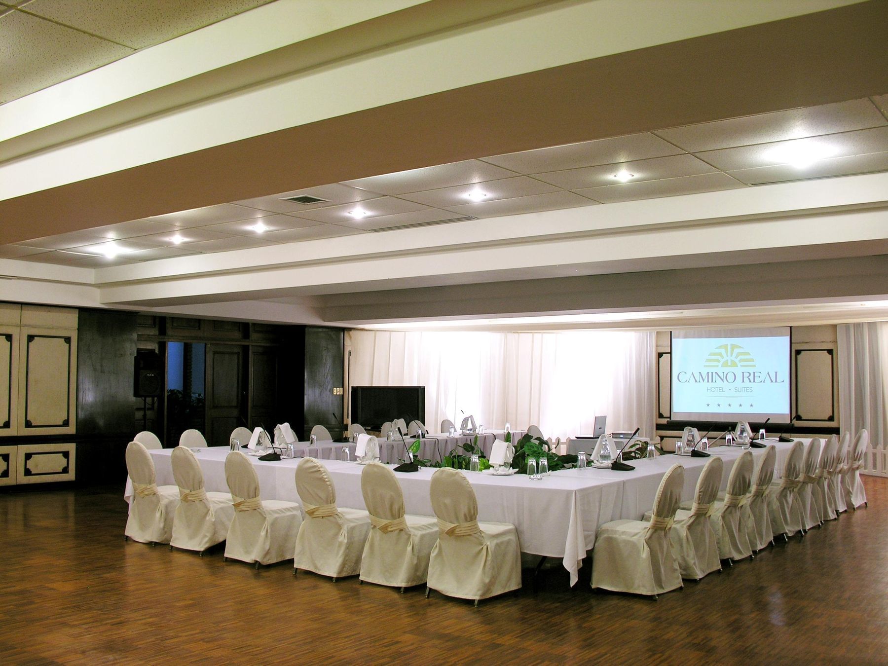 Hoteles con espacio para eventos en Santa Cruz Bolivia Hotel