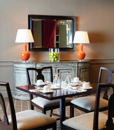 Dining table set-up at 21 Lake Restaurant at Ethan Allen Hotel