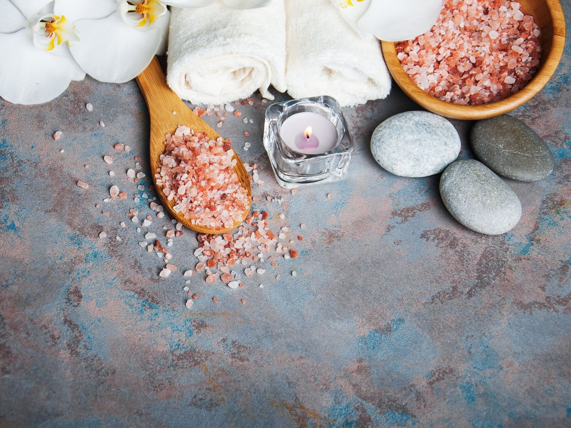 Spa accessories & bath salts in Aramsa Spa at Paradox Singapore