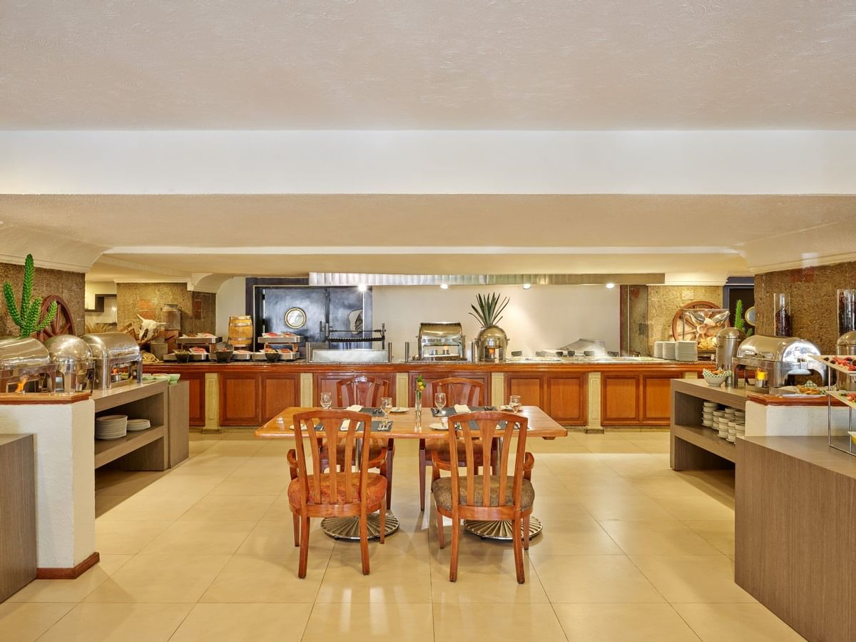 Dining area of Cafe Reforma at FA Hotels & Resorts