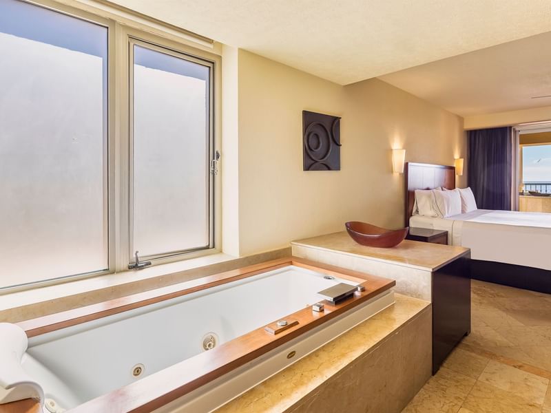 Bathtub in the Honeymoon Suite at Grand Fiesta Americana