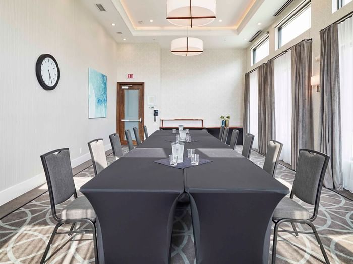 Amenities PetFriendly Hotels Plano TX Sandman Signature Hotel