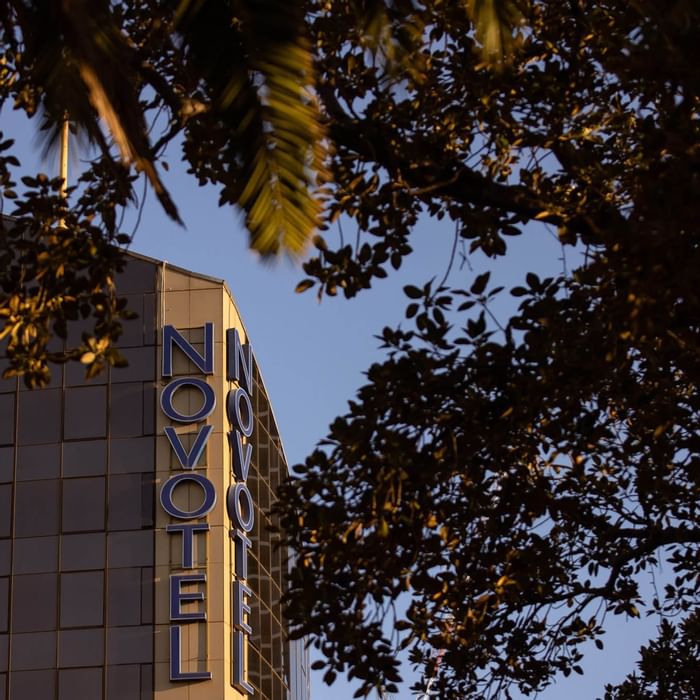 Novotel_Sydney_Parramatta_-_Exterior_credit_Daniel_Boud_088