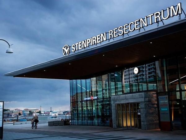 Stenpiren Travel Center