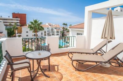 Sunset Harbour Club Studio Refurbished Balcony