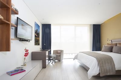 Emerald Suite