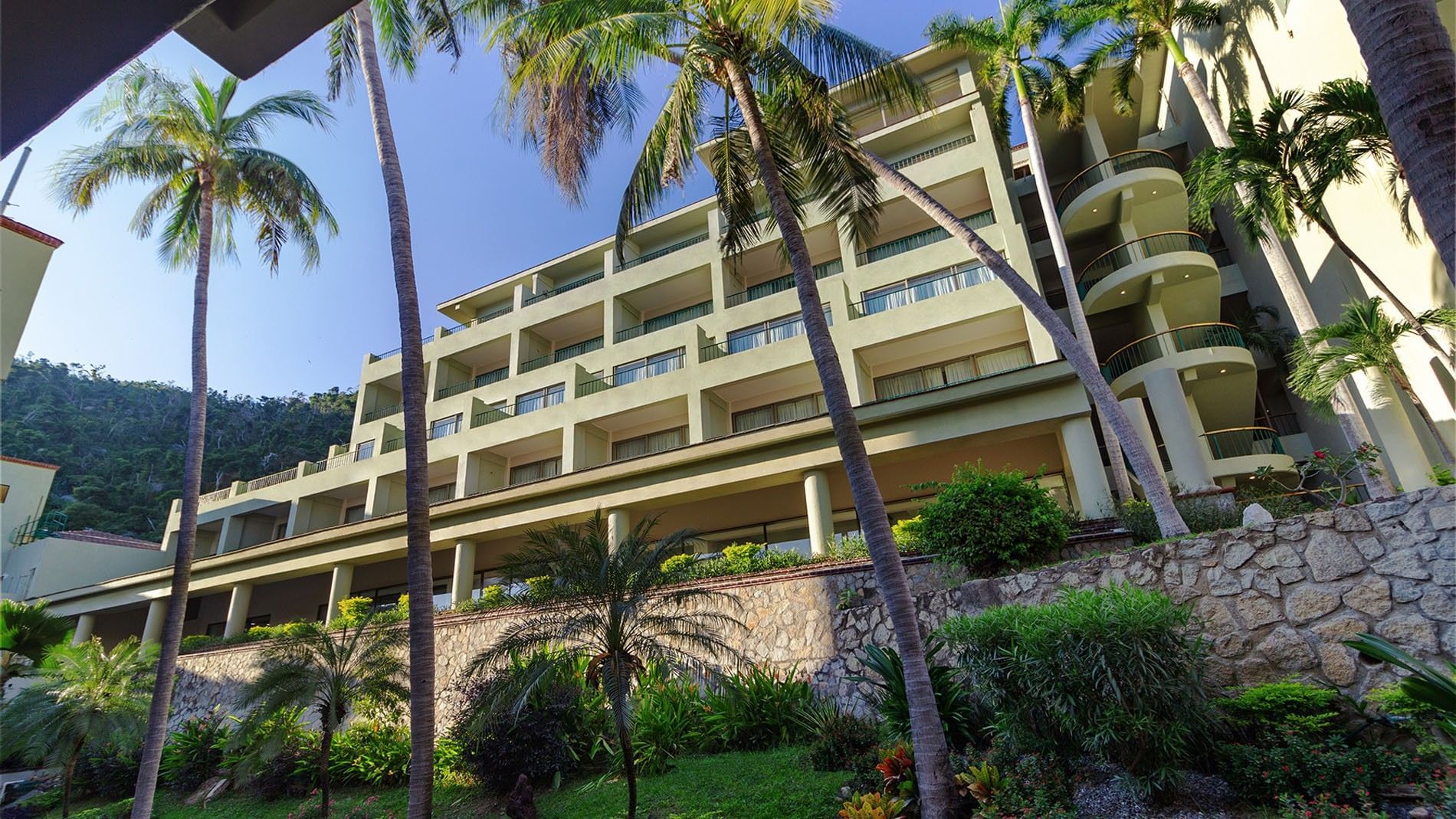 It was a very pleasant experiencie.
 by  