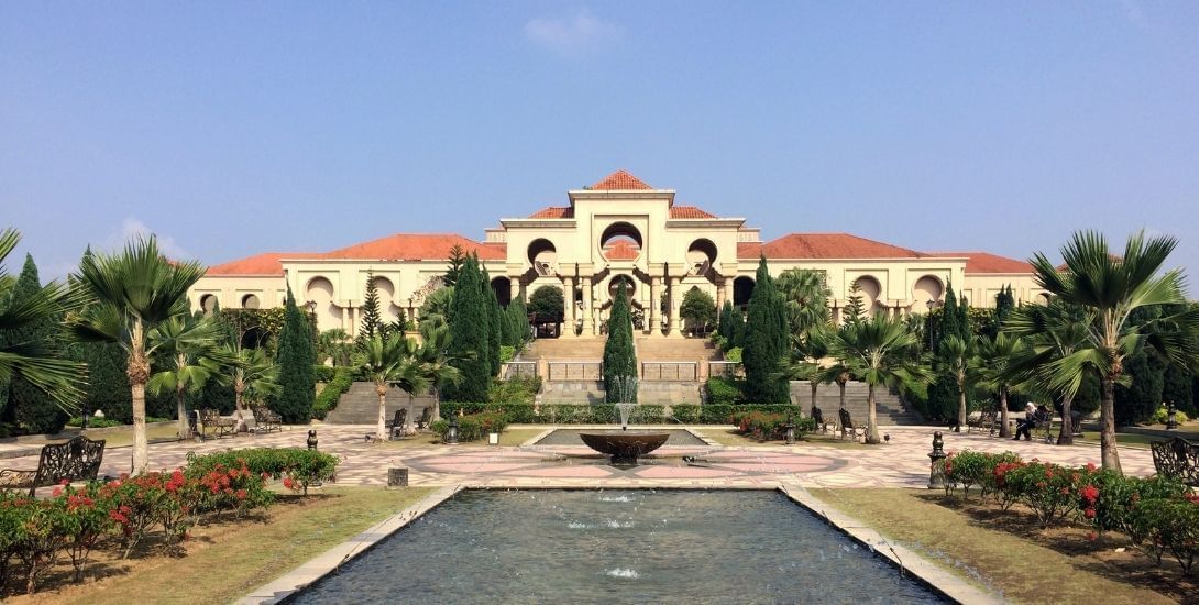 Exterior of Kota Iskandar Johor Bahru near Sunway Hotel Big Box