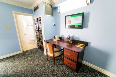 desk in room