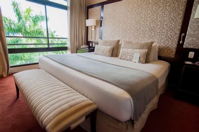 Suite Executiva com cama king-size no Iguazu Grand Resort