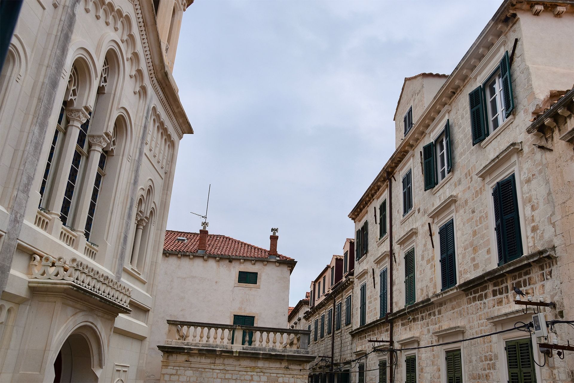 View of buildings from SUNce Palace Apartments