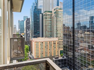 Lonsdale 2 Bed Large Balcony