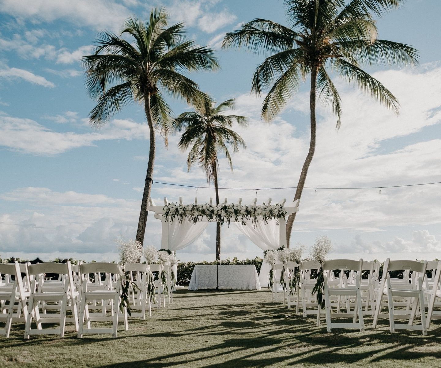 Wedding ceremony arranged in Copa Gardens at Copamarina