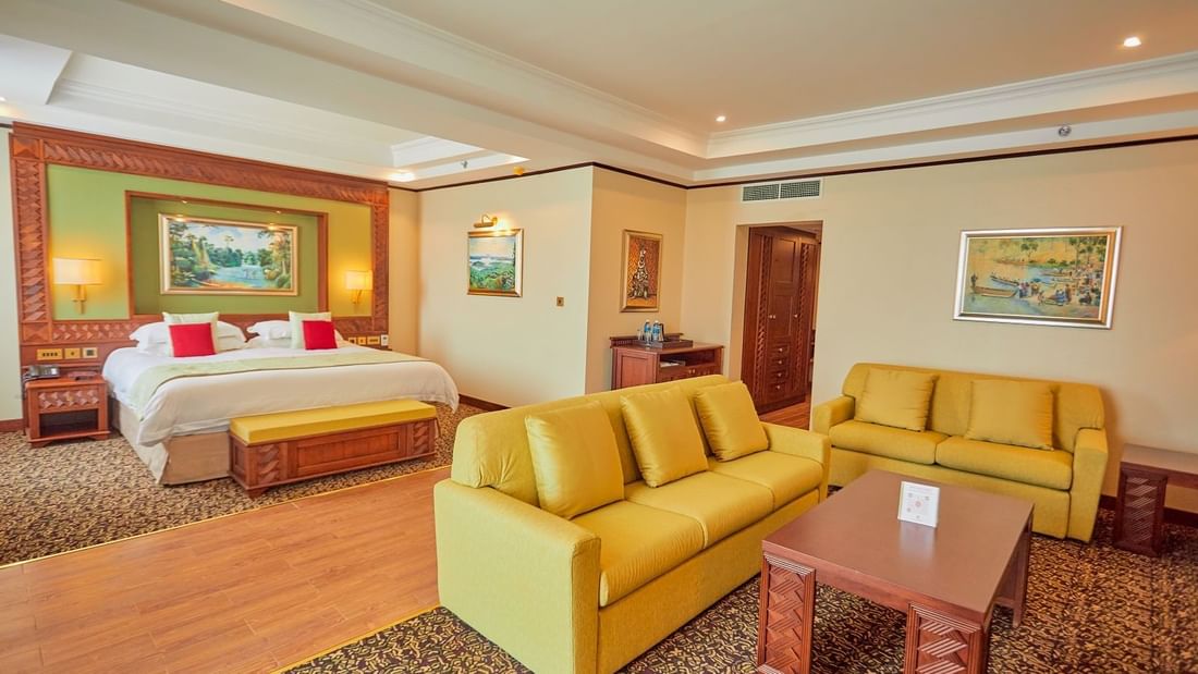 Lounge area in the Junior suite at Goma Serena Hotel
