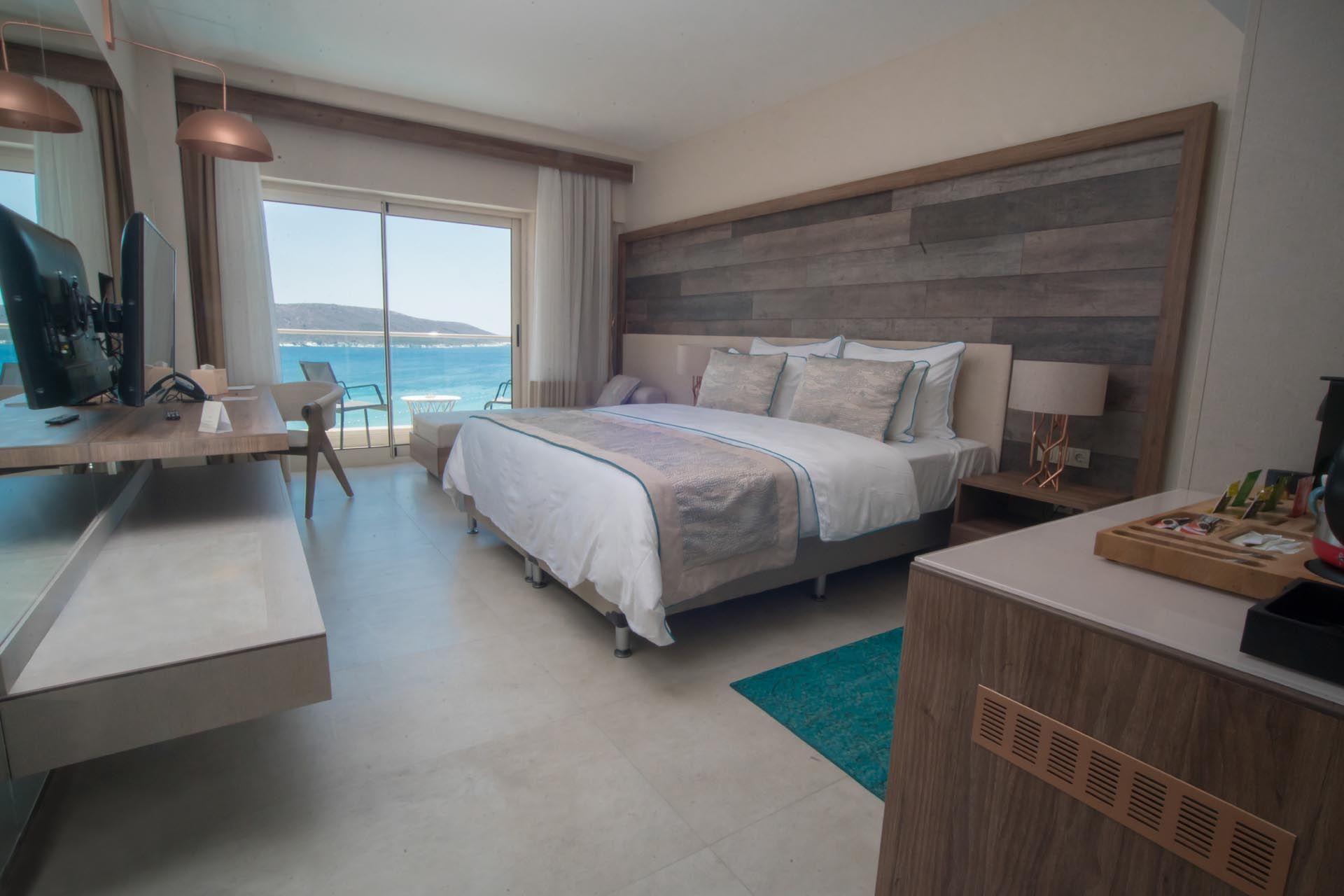 Superior Room with one bed at Design Plus Seya Beach Hotel