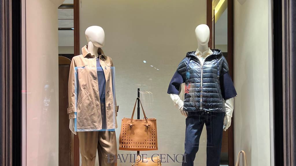 View of display item in Davide Cenci shop near Rome Luxury Suites