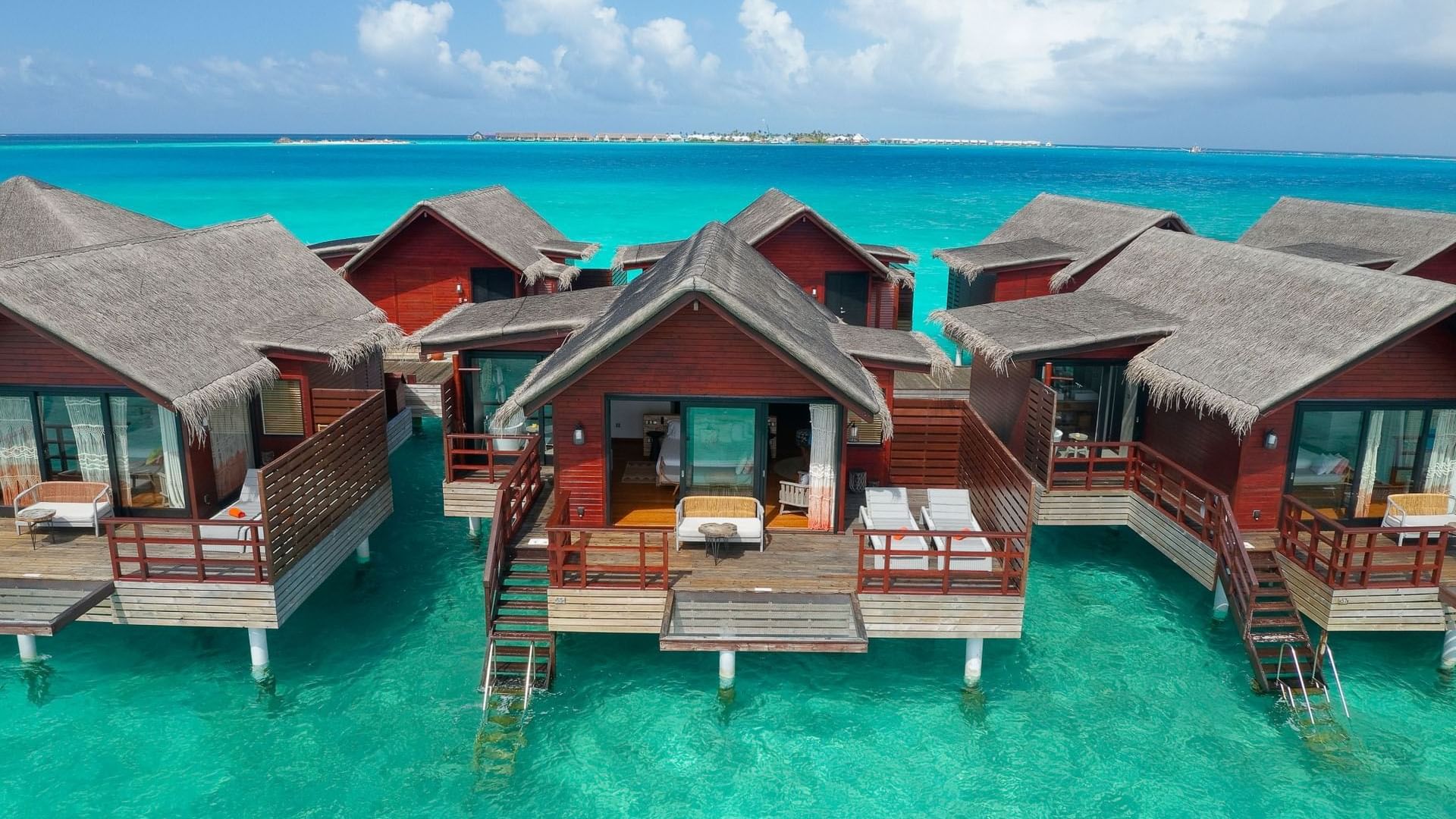 Lagoon Water Villa in Maldives | Grand Park Kodhipparu