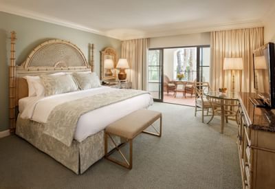 Interior of the Ground Ocean King bedroom at Santa Barbara Inn