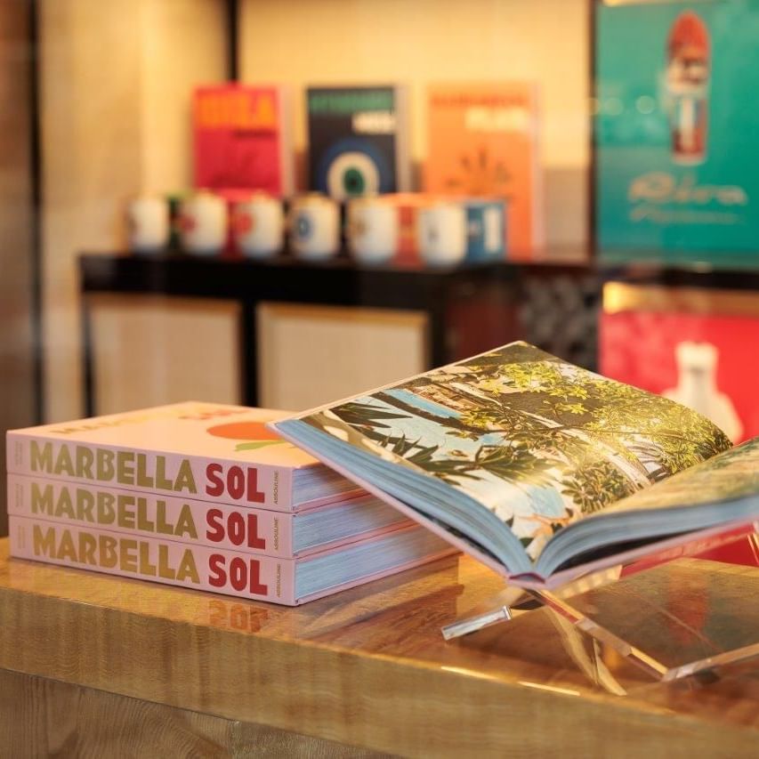 Libro Marbella Sol de Assouline para Marbella Club