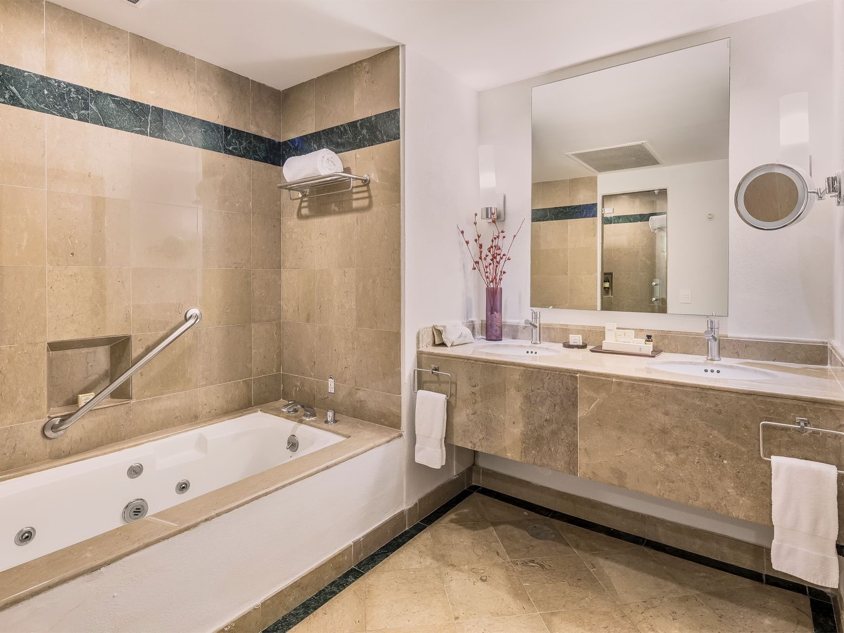Bathtub & vanity in Governor Suite at La Colección Resorts
