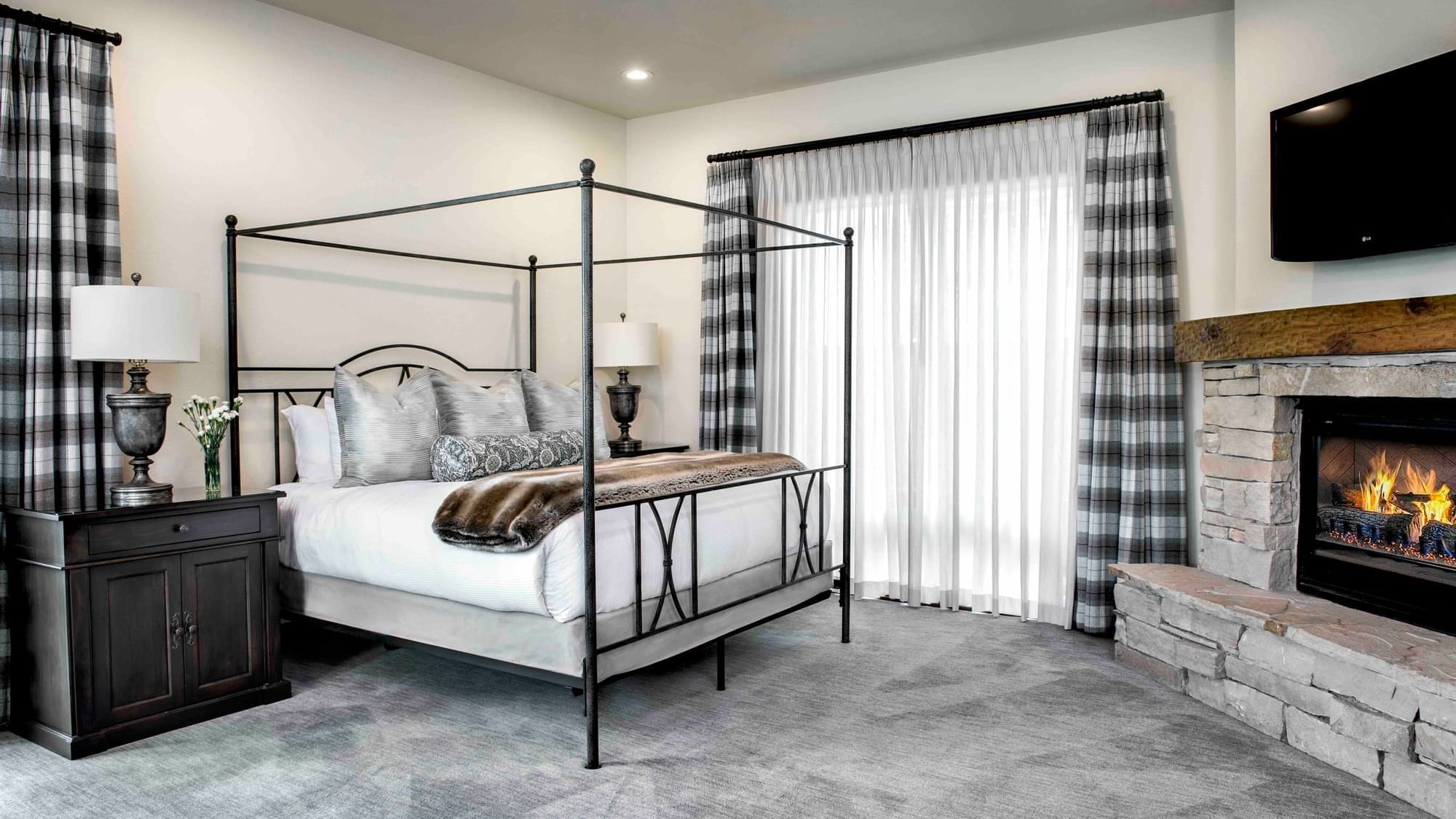 Luxury Suites | Stein Eriksen Lodge | Park City Hotels | Deer Valley Hotels