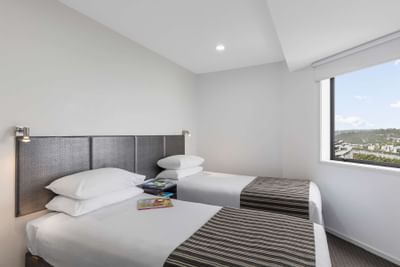 Twin room of Two Bedroom Family Apartment at Nesuto St Martins