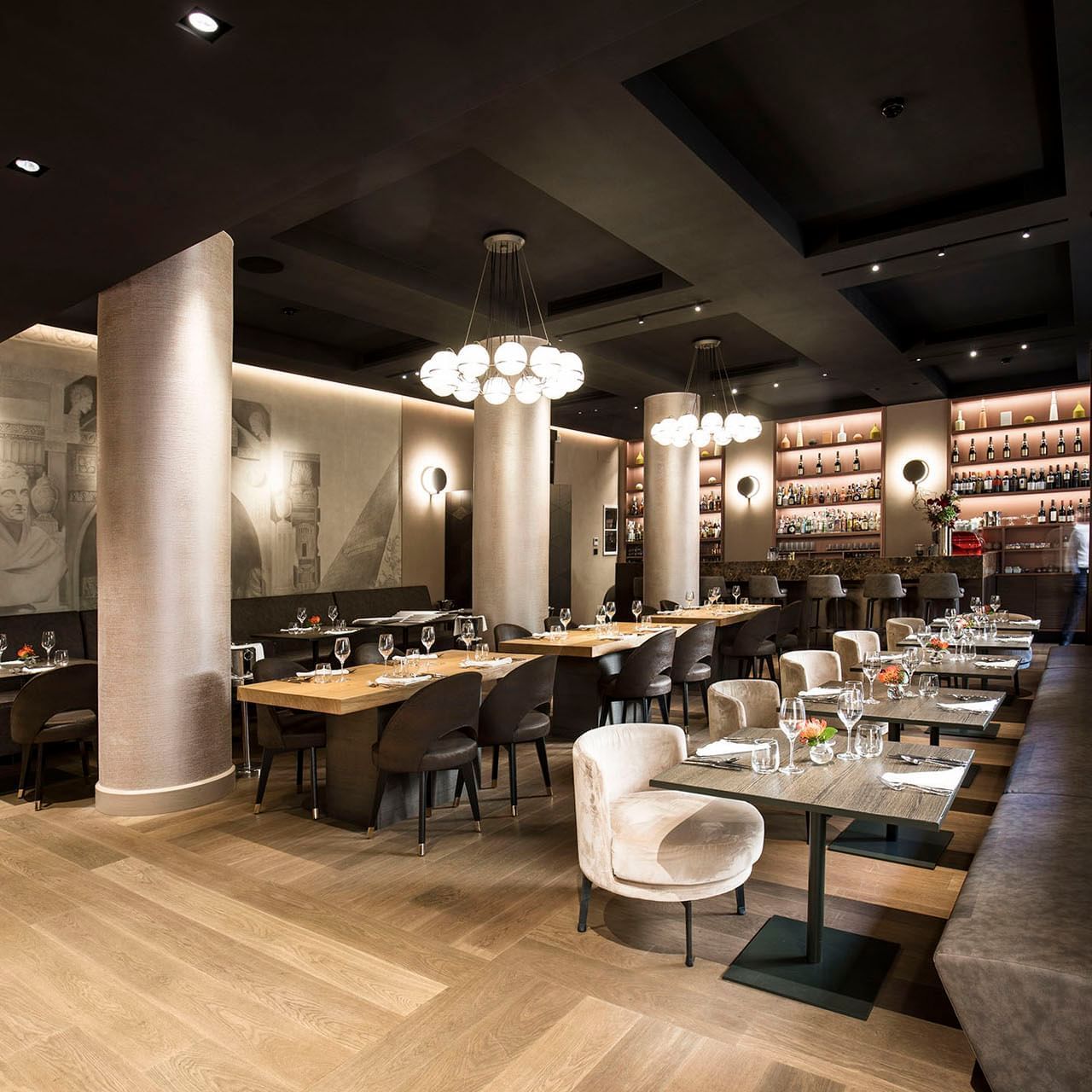 Interior & decor featuring tables & chairs in EMME Restaurant at Margutta 19