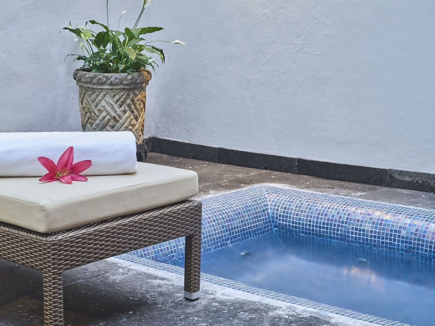 Junior suite terrace with jacuzzi at the La Coleccion Resorts