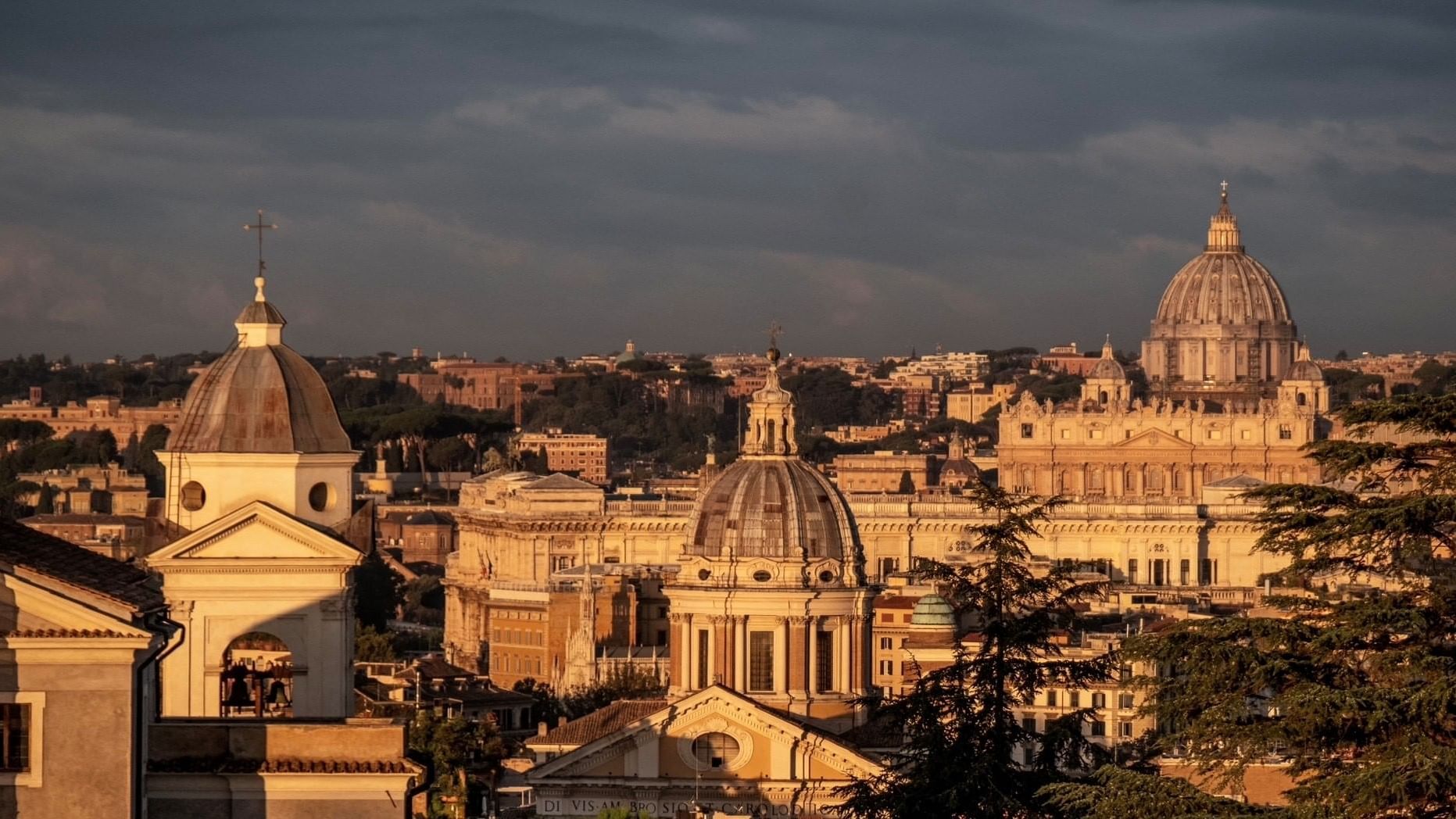 Aerial view of St. Peter's Basilica with cityscape near Rome Luxury Suites