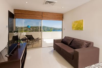 Estrella Junior Suite interior at Villas Sol Beach Resort