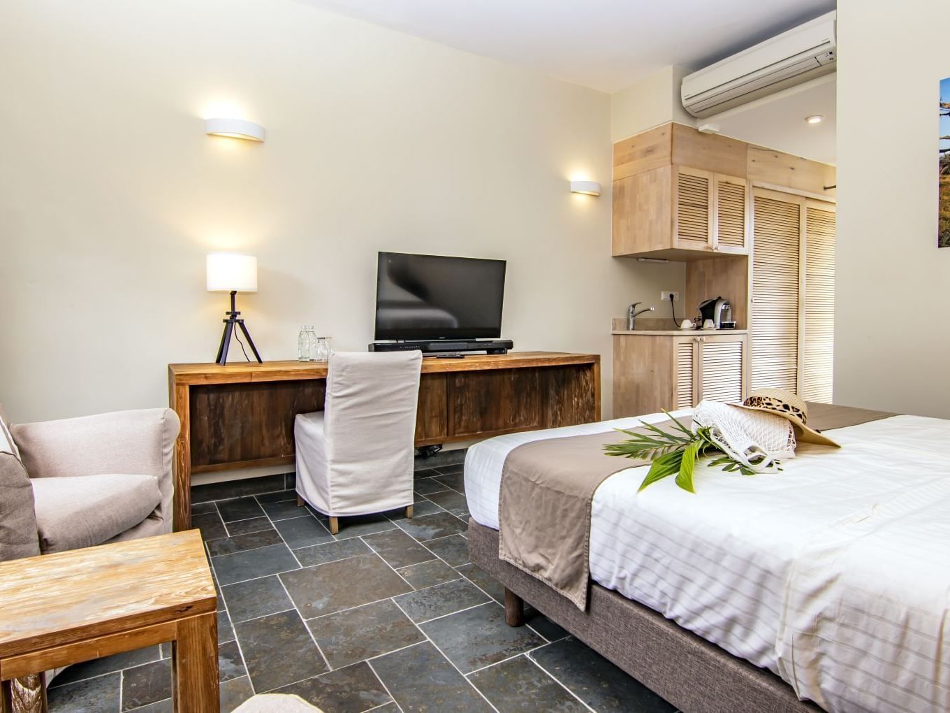 Classic King Room