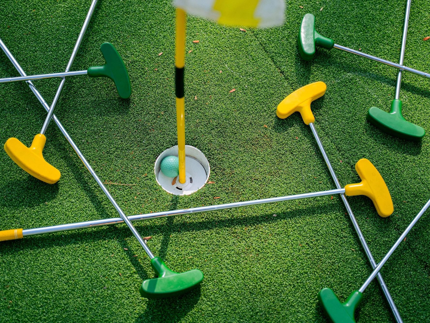 Minigolf maker