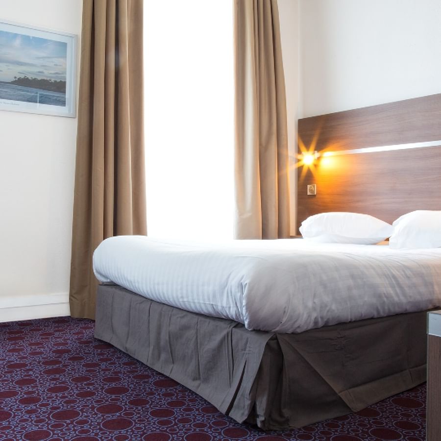 Chambre classique avec vue sur la rivière