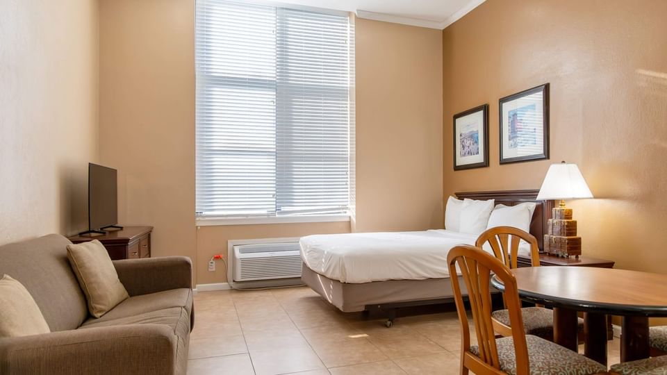 Room in Large Studio at Brigantine Beach