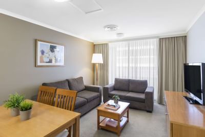 Living room of 2 Bedroom Apartment at Nesuto Hotels