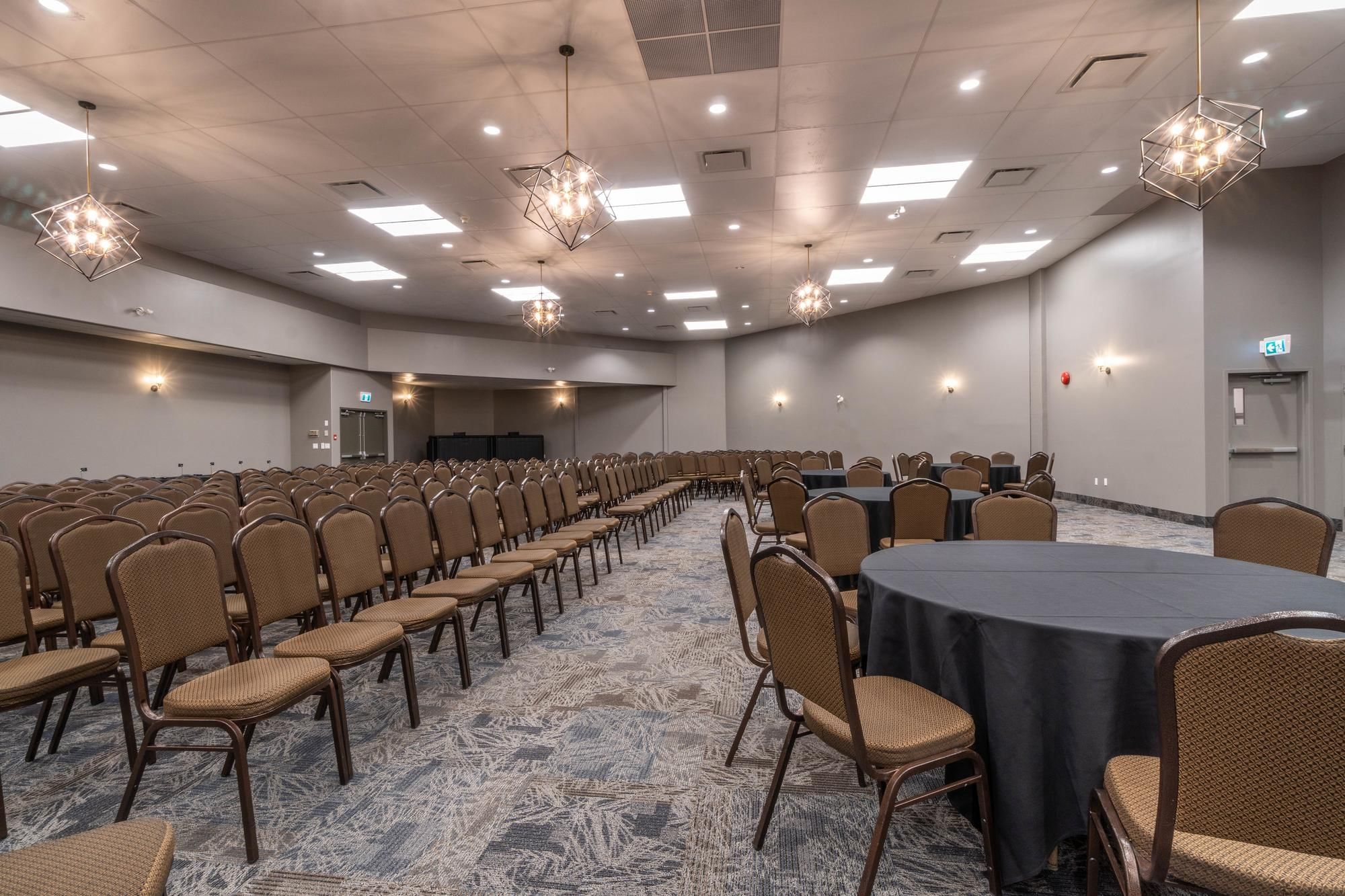 Coast Kamloops Hotel & Conference Centre - Hilltop