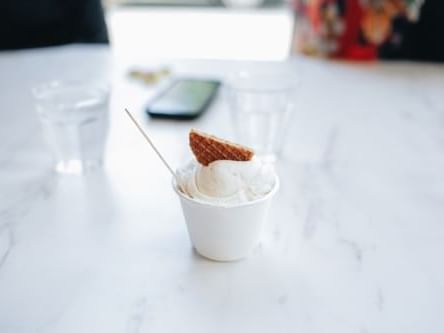 Ice cream served in Petite Amelie near La Galerie Hotel