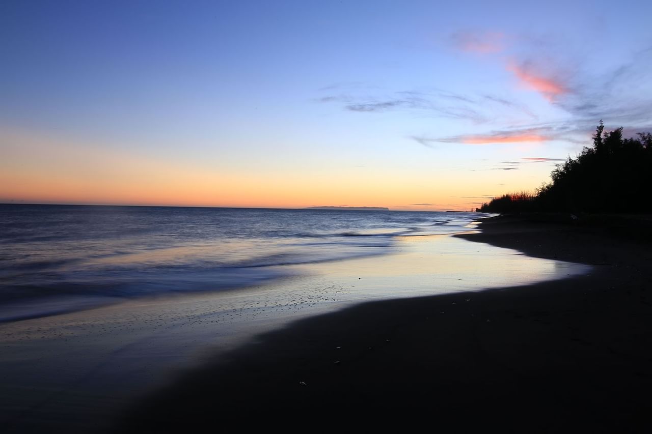 beach at Waimea Plantation Cottages