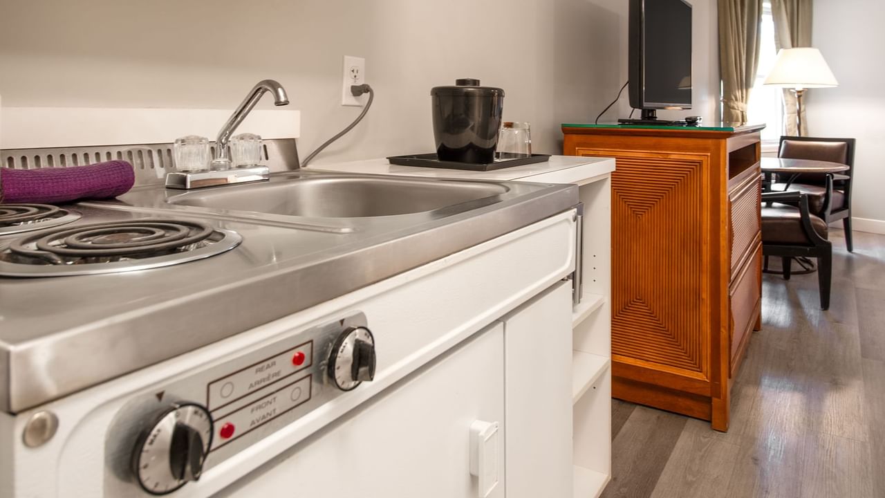 Hotel guestroom with kitchenette