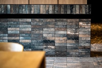 Wall décor with textured bricked design at Nesuto Docklands