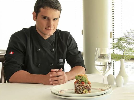Headshot of chef Carlos Pardo Figueroa at Hotel Sumaq