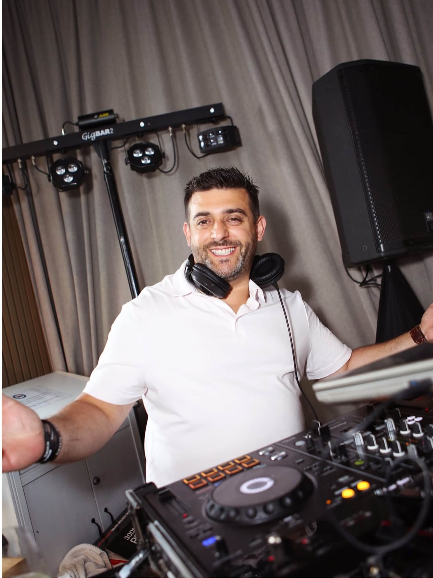 Melbourne DJ Hire