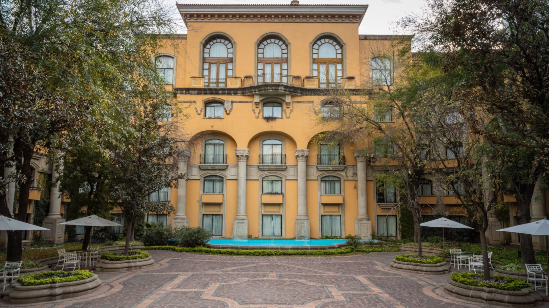 Las instalaciones est&aacute;n excelentes.&nbsp;
 by  