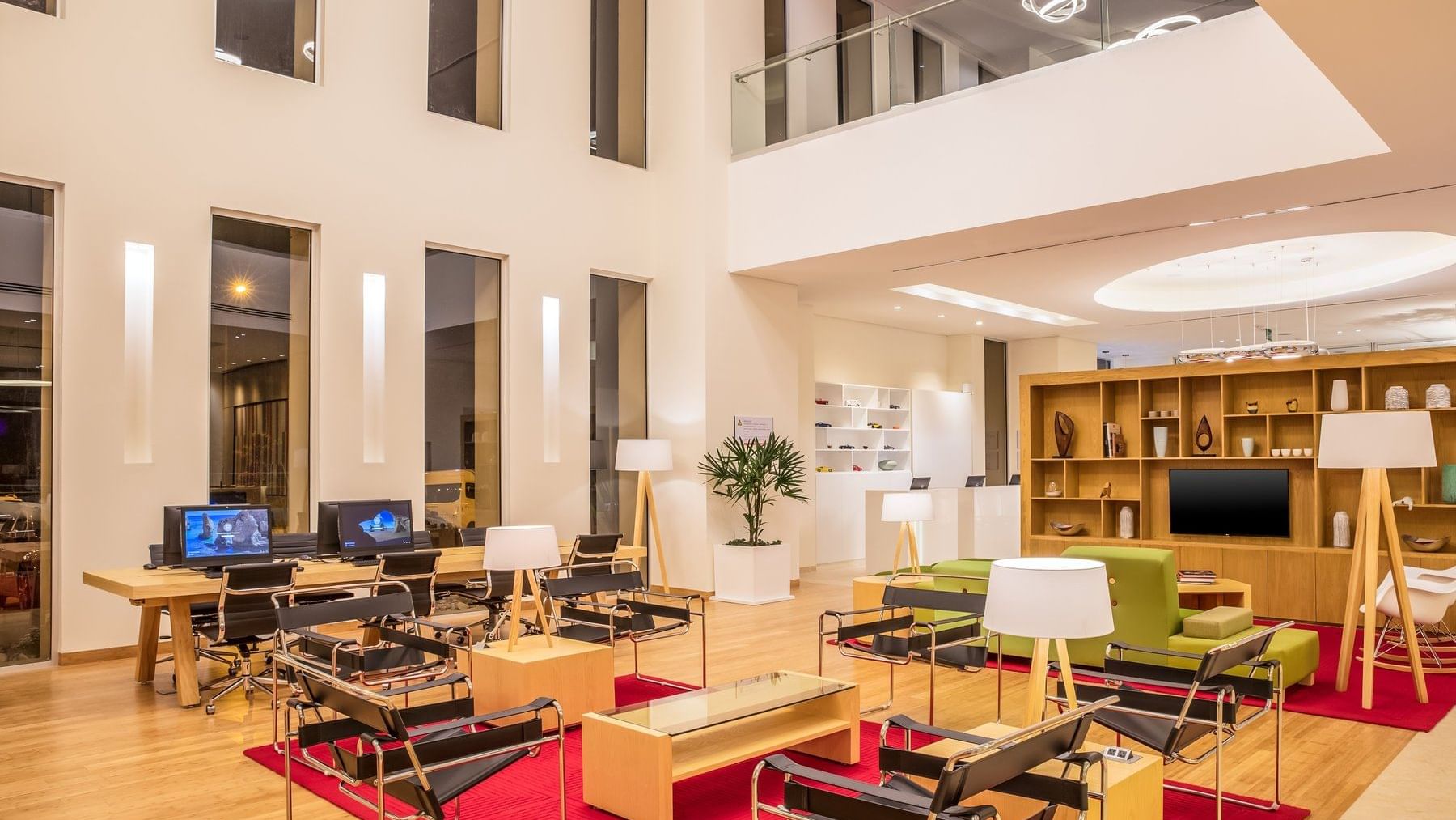 Work station interior at Fiesta Inn Silao Puerto Interior