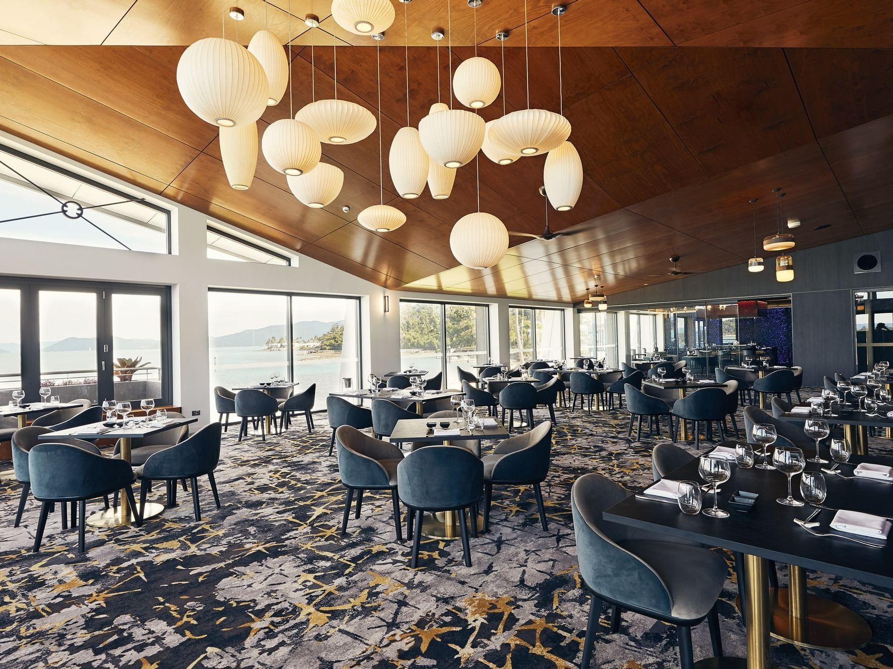 Infinity Restaurant with sea view at Daydream Island Resort