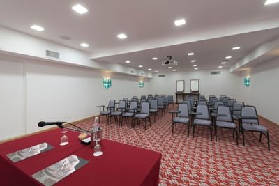 Meeting Room in Bettoja Hotel Mediterraneo